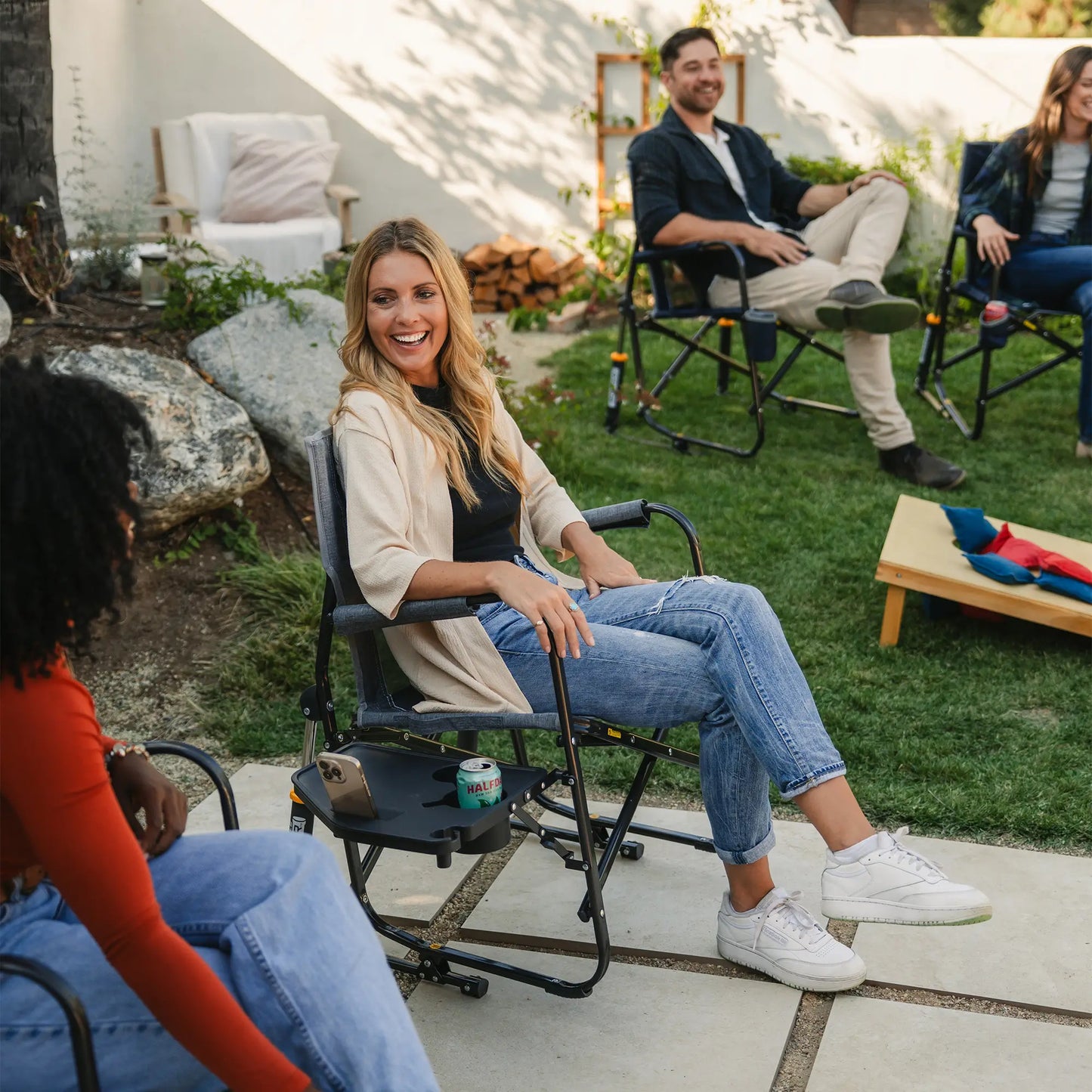 Freestyle Rocker™ with Side Table